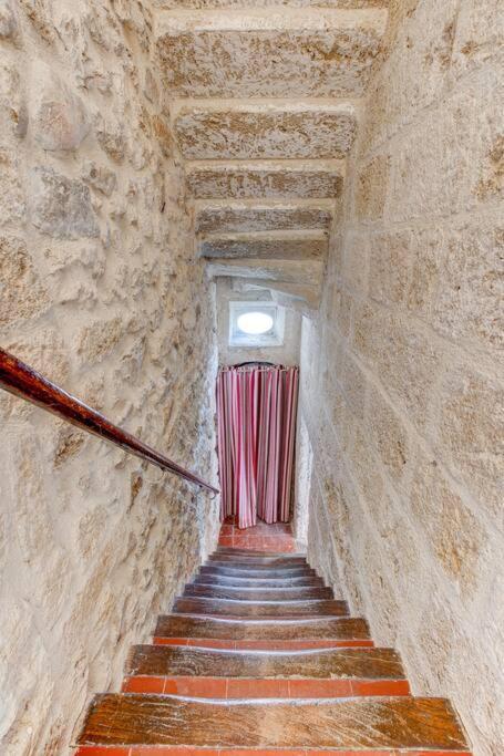 Stunning Medieval Getaway Vic-la-Gardiole Ngoại thất bức ảnh